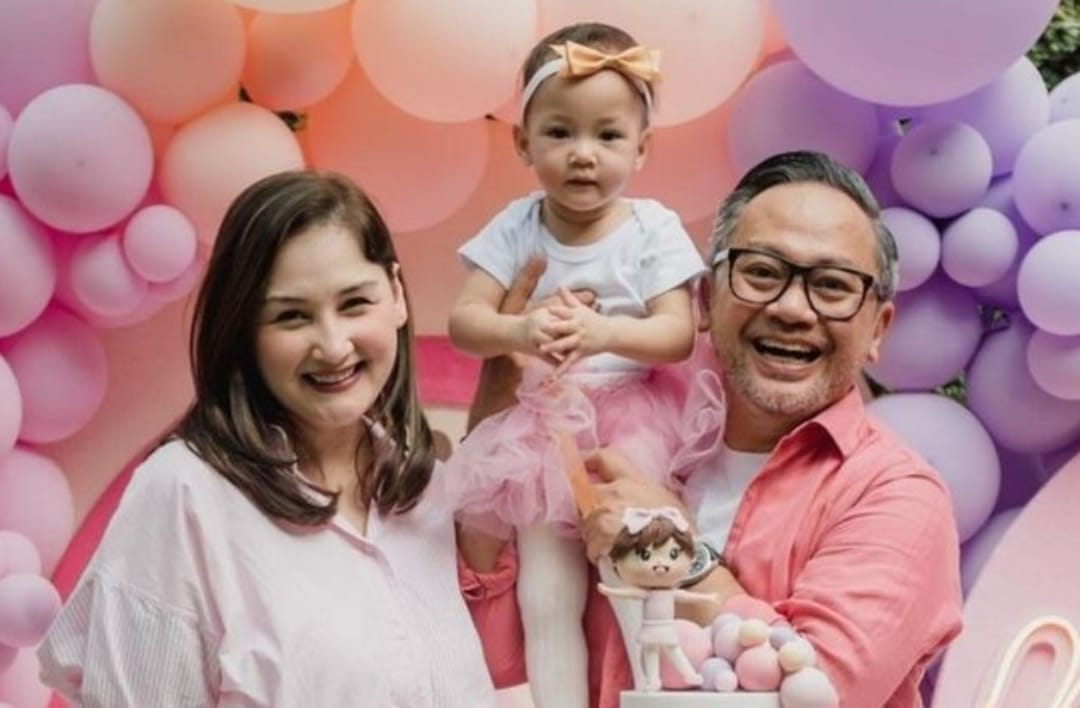 Menyapih Bikin Galau? Tak Perlu Risau, Yuk Ikuti 5 Trik ala Mona Ratuliu