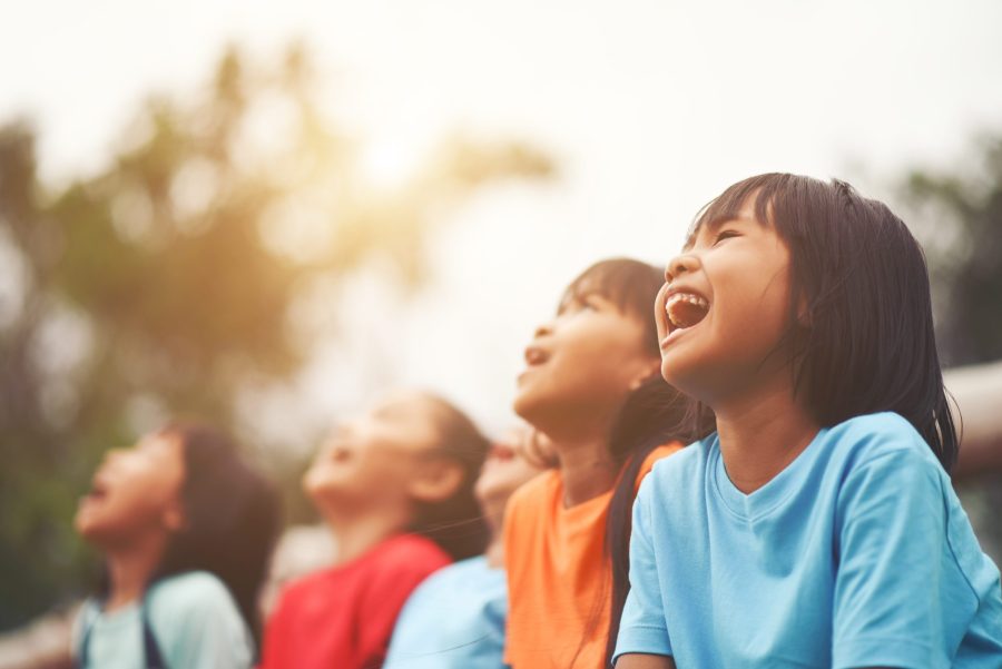 keluarga Indonesia merayakan Hari Anak Nasional 2026 dengan mendengarkan aspirasi anak