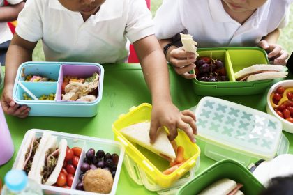 bekal sekolah bernutrisi agar anak tidak mudah lemas