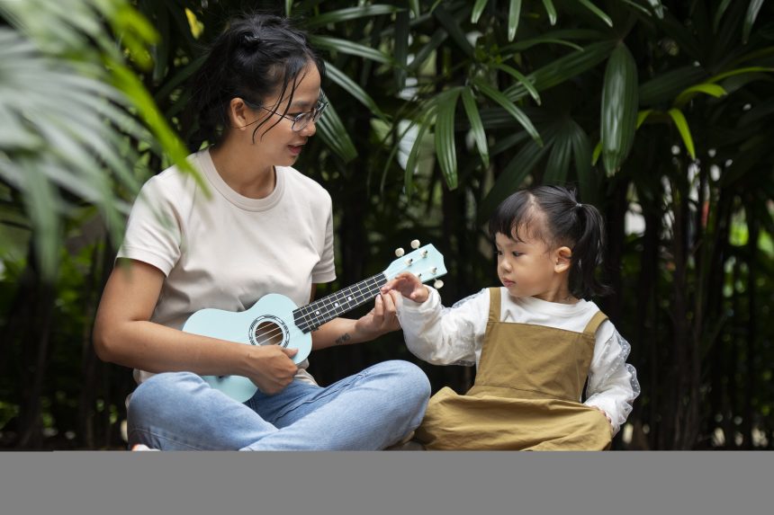 Anak memahami instruksi tetapi belum banyak bicara bersama ibu