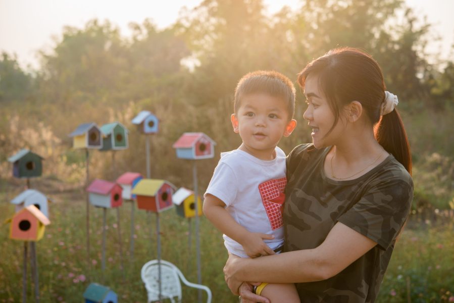 Lima kebiasaan yang membuat anak lebih banyak berbicara