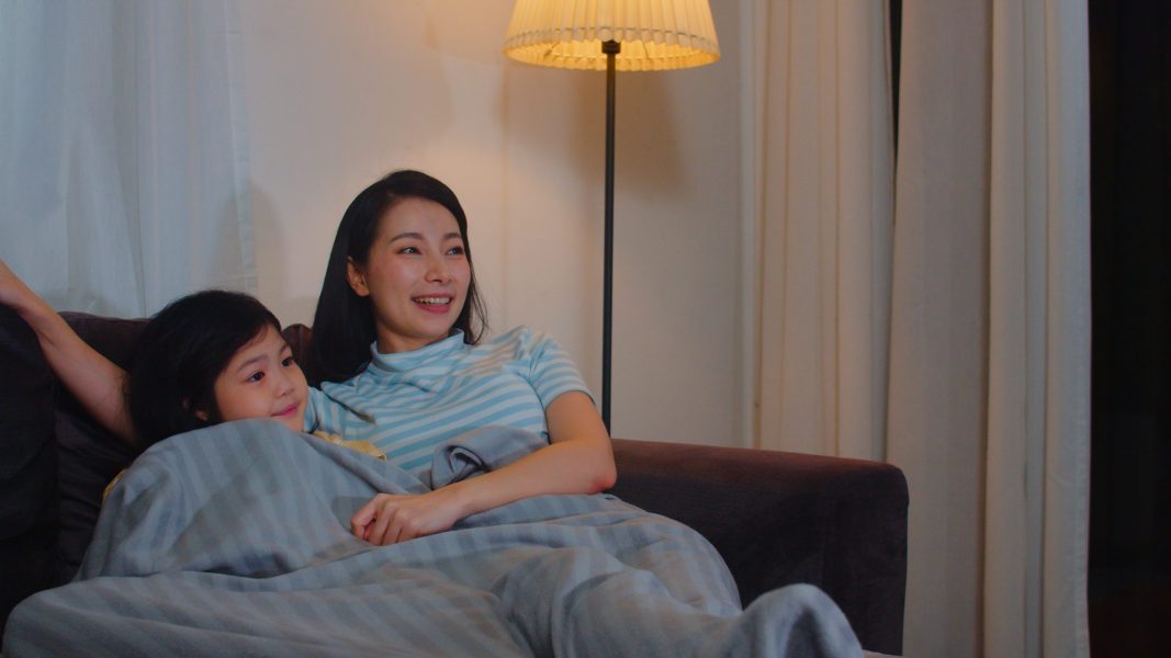 Ritual digital membantu anak mengenali kapan layar dimulai, diakhiri, dan diganti aktivitas lain.