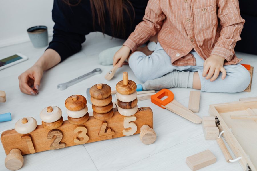 Aktivitas bermain untuk stimulasi artikulasi anak